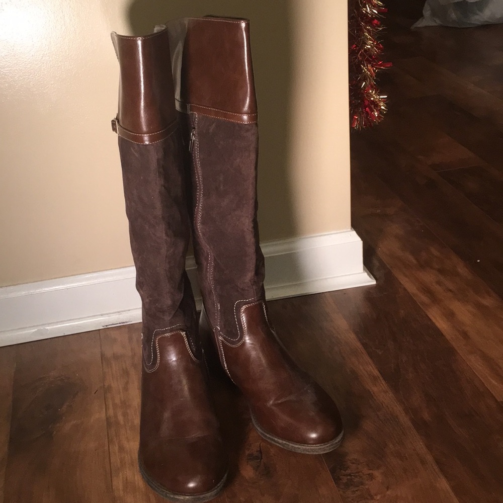 Knee High Women’s Riding Boots